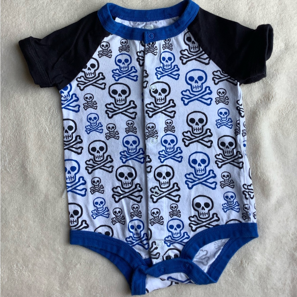 Koala Baby Skulls Bodysuit 6-9M 6M to 9M
